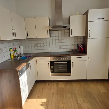 Naehe Red Bull Ring Mit Eingezaeunten Garten * 쥬덴버그