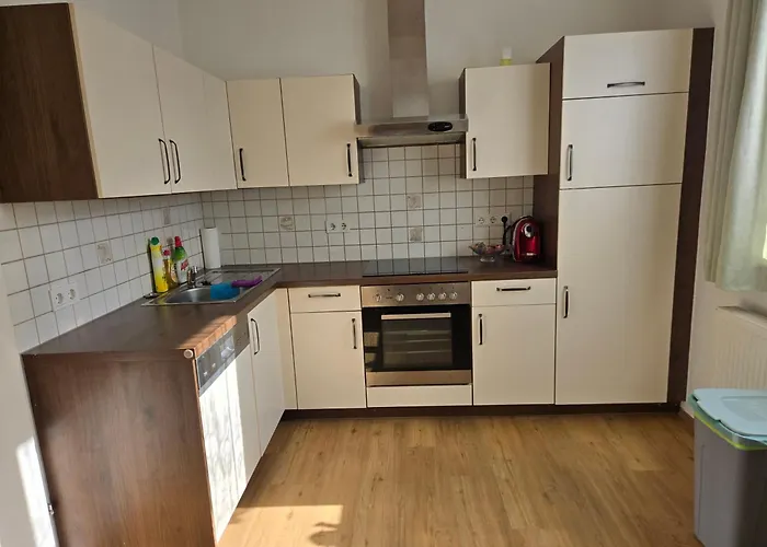 Naehe Red Bull Ring Mit Eingezaeunten Garten * 쥬덴버그